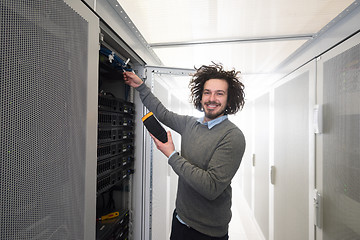 Image showing technician using digital cable analyzer