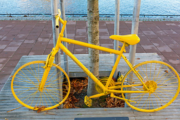 Image showing Yellow Bicycle