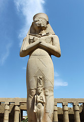 Image showing Carved statue of pharaoh Ramses II situated at Karnak Temple