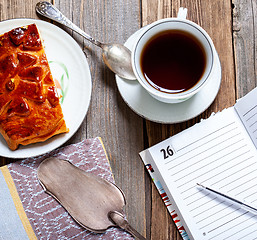 Image showing breakfast with coffee and cake