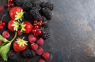 Image showing berries