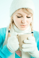 Image showing Girl drinking coffee