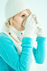 Image showing Girl drinking coffee