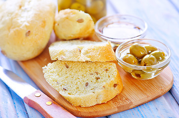 Image showing bread with olive