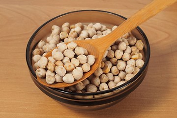 Image showing Spoon with chickpea