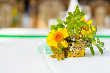 Image showing Summer flower composition with yellow flowers