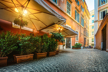 Image showing Street cafe in Rome