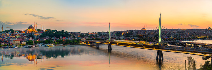 Image showing Golden Horn and bridge