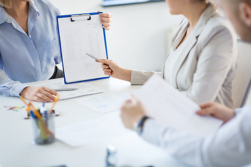 Image showing business team discussing report at office