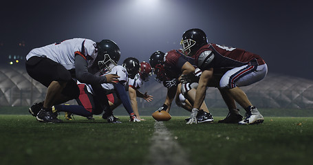 Image showing american football players are ready to start