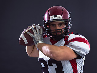 Image showing american football player throwing ball