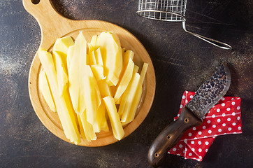 Image showing raw  potato