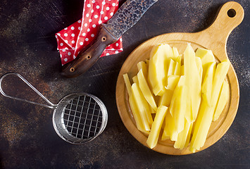 Image showing raw  potato