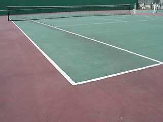 Image showing green tennis court