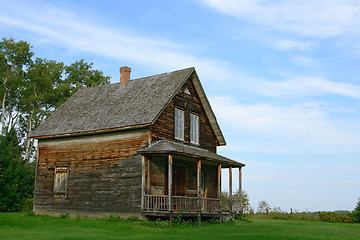 Image showing Old wooden country house