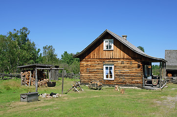 Image showing Traditional Canadian rural house