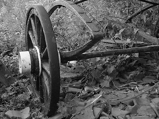 Image showing Wheel of old days