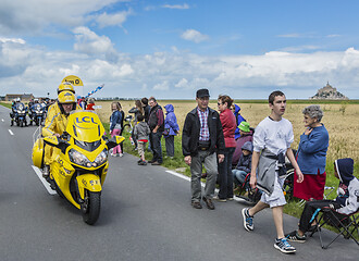 Image showing The Yellow Bike at the Start of Tour de France 2016