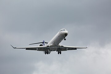 Image showing Commercial Plane Landing