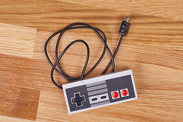 Image showing Old console gaming controller