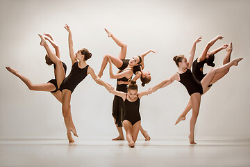 Image showing The group of modern ballet dancers