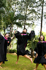 Image showing University graduates