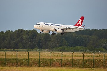 Image showing Turkish Airliner Landing