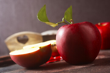 Image showing red apples