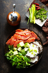 Image showing salmon with bread and creamcheese 