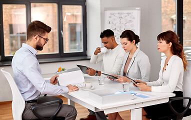 Image showing recruiters having job interview with male employee