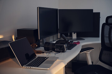 Image showing home office workplace dual screen