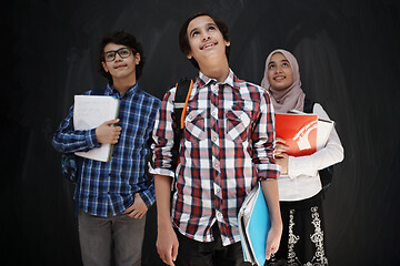 Image showing Arab teenagers group