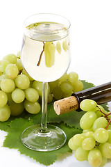 Image showing White Wine with Grapes