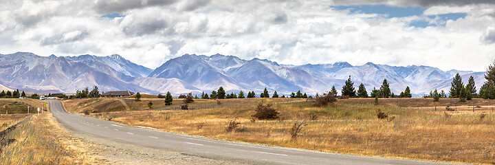 Image showing road to horizon New Zealand south island