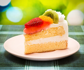 Image showing Cream Cake Indicates Yummy Restaurants And Delightful 