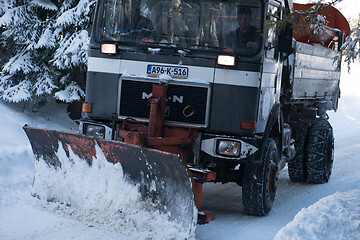 Image showing snow truck