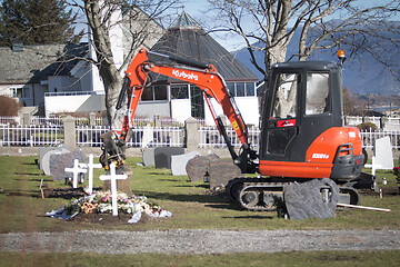 Image showing Funeral Digger