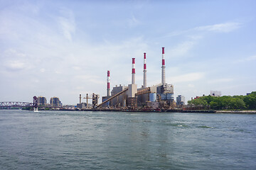 Image showing East River and the Ravenswood power plant