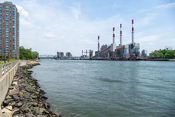 Image showing East River and the Ravenswood power plant