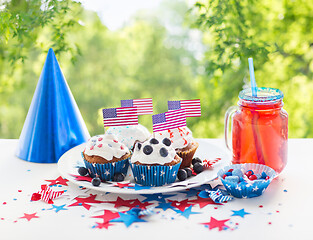 Image showing cupcakes with american flags on independence day