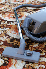 Image showing Cleaning carpet