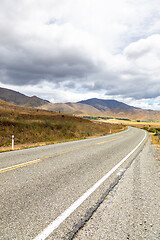 Image showing road to horizon New Zealand south island