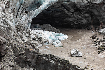 Image showing Franz Josef Glacier at the moment of breaking off, New Zealand