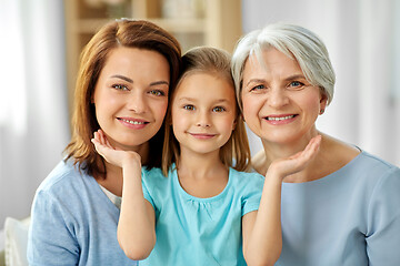 Image showing portrait of mother, daughter and grandmother