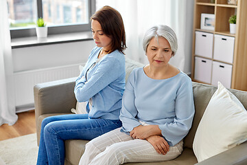 Image showing disagreement between senior mother adult daughter