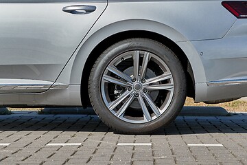 Image showing Wheel of a car