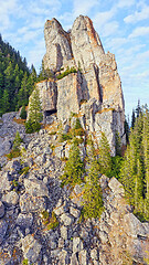 Image showing Huge rock cracked