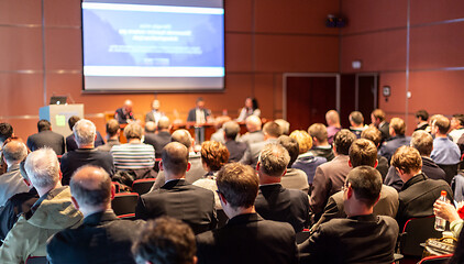 Image showing Round table discussion at business conference event.