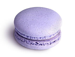 Image showing One purple macaroon angled view