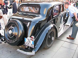 Image showing Shiny vintage Bentley